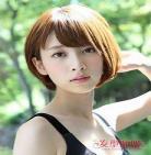 女生什么时候才有沟：女生一般什么时候出现胸沟
